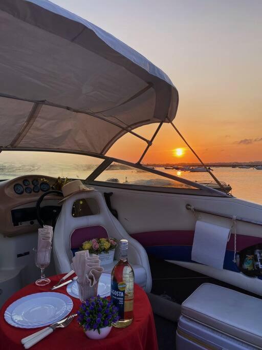 Guestboat Milagre Hotel ฟารู ภายนอก รูปภาพ